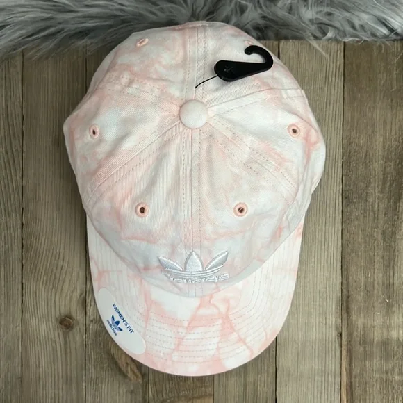 Adidas Originals Women’s hat - NEW - Picture 4 of 11